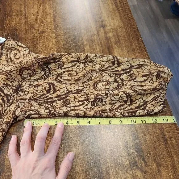 Claudia Richard Latte Swirl Peasant Top - Picture 7 of 7